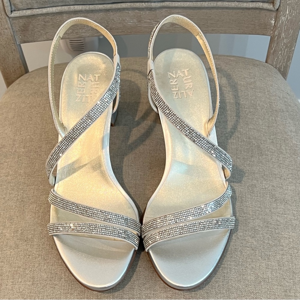 BRAND NEW Naturalizer Vanessa Rhinestone Dress Sandals - Picture 5 of 7